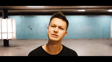 ►Falsche Größe◄ JayBeKay (Prod. By YenoBeatz) [MUSIKVIDEO] #Deutschrap