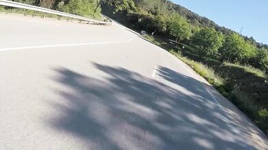 Hot French  Squirting On Her Motorcycle - Chaude Motarde Vic Alouqua