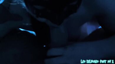 Hot blowjob & mutual play – huge cumshot on her tits/Fellation chaude, masturbation complice… et éja