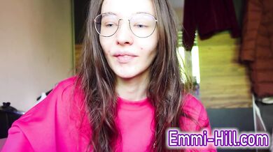 Pale Teen Girl gives perferct Jerk of Instruction JOI