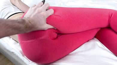 FREE FULL VIDEO! Hot girl gets fucked in her gym outfit!