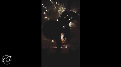 CaraxJack__Cette salope en collants me suce la bite, j’étais obligé de lui mettre !!