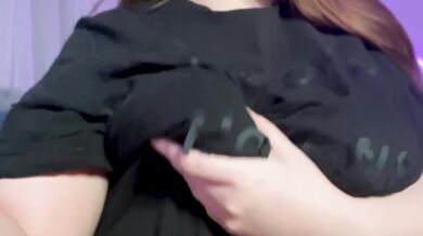 BIG ASS ans BIG TIT TEEN makes your cock happy!