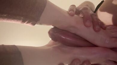 Footjob du samedi soir