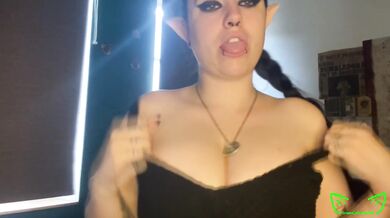 Branlette espagnol avec une fuck machine