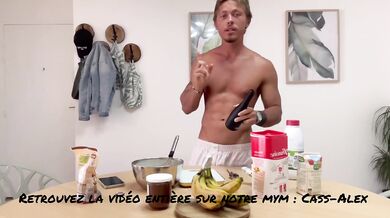 Cass essaie de nous faire une recette et on finit par baiser ‍