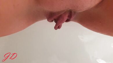 Look how your piss runs over my pussy