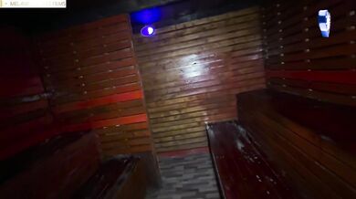 cachondas colombianas son folladas en sauna por un buena polla - trio
