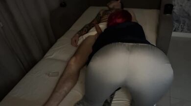 Dirty talk between a masseuse and a client, loud blowjob