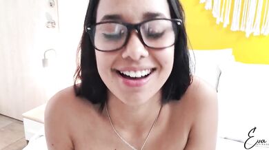 JOI de tu Vecina Eva la Terapeuta Sexual (español latino amateur)