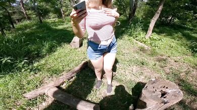 Chica de CULO IMPRESIONANTE pillada en el parque es COJIDA POR DINERO