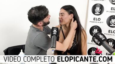 PAMELA POMBO & ELO PODCAST JUEGAN PIEDRA PAPEL O TIJERA *TERMINA MAL*