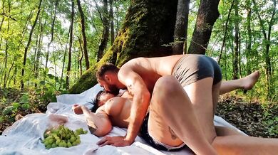 "COSA HAI FATTO???TI HO DETTO DI NON FINIRE DENTRO DI ME"PICNIC NEL BOSCO,VICINI ALLA STRADA