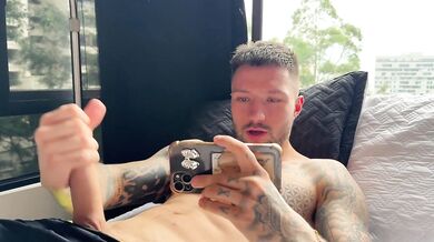 I went down to Hell and an Angel was waiting for me, offering me her beautiful pussy to sin with - Yenifer Chacon