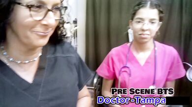 Dr Tampa - Student Interns - Giggles