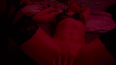 I have sex with my Stepsister and Cumin all over her
