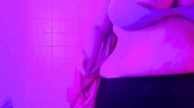 BBW Shower Time