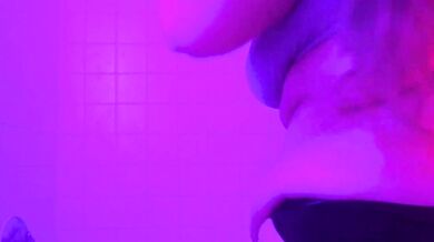 BBW Shower Time