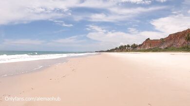 Hot Sex in a Paradisiac Nudity Beach - Alemaohub