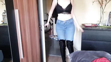 4 Wochen Sexentzug!!!!! Total nass und geil!!!!German Teen