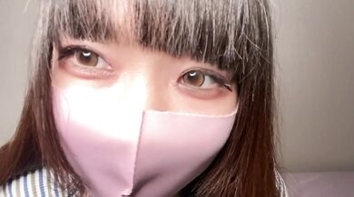 私のおっぱいはどうかな？オナニーしながら見せるからコメントで評価してね