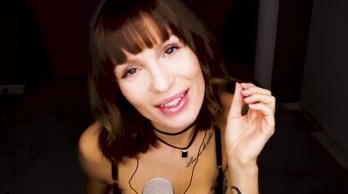 ASMR Eargasm - very intensive Mouth sounds Tingle Trigger to Relax -german/