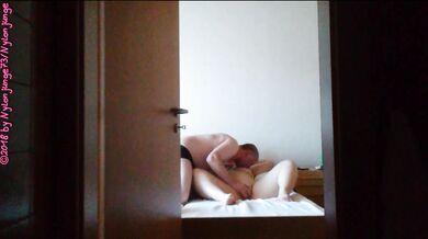 Am la mañana en la habitación del pension 