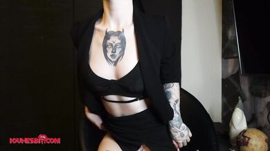 The sissy therapist