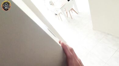 I find my stepsister while she's changing | Creampie