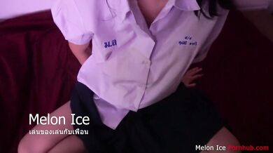Melon Ice - เล่นของเล่นหลังสอบ (Toys with Friend)