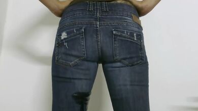 Piss Wetting Jeans