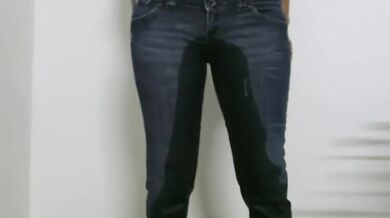 Piss Wetting Jeans