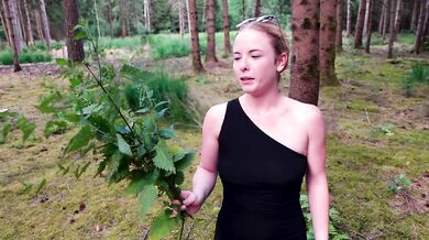 Cunt wank with stinging nettle! Worst pain, worst horny and worst hardcore!! REAL!!!!