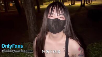 [咪咪寶] 台灣萌妹巨臀首次野外現身！