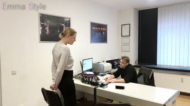 Seduced and fucked the boss in the office