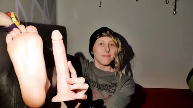 I'll show you loser a real cock