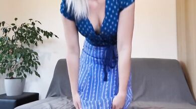 Do you want to see my Pussy? Ich zeige meine Pussy im Internet!