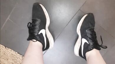 Pissing In My Sneakers SallySecret Pee Pissing