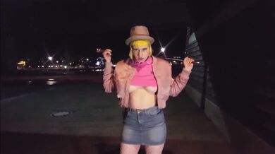 Lynn-Tonic - Walking Stick Fuck - Public in the city!