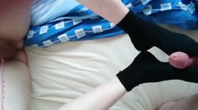 Sneaker Socks Fun ** teenager feet **