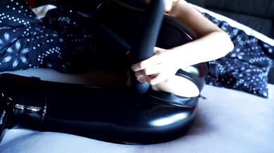 Mein geilster Solo Clip!!! Lack und Leder Teeny