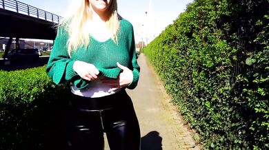 MEGA Public! Parking Quicky with XXL Happy Ending