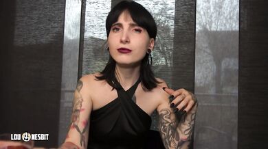 Exibithionism challenge in a fancy restaurant, dirty talk Lou Nesbit, Lia Louise