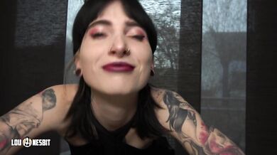 Exibithionism challenge in a fancy restaurant, dirty talk Lou Nesbit, Lia Louise