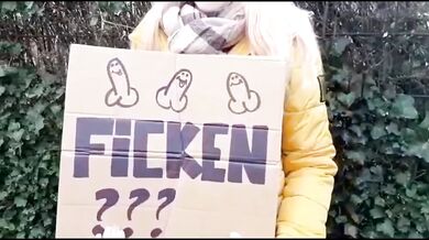 Studentin fragt einen Fremden ob er sie Ficken will