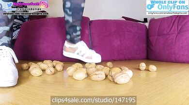 Adidas Superstars crushing barefoot stinky sweaty feet crush shoeplay