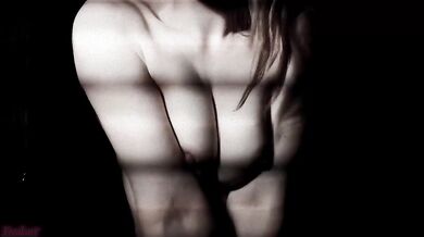 Small horror film - My tits are alive and I must squeeze them
