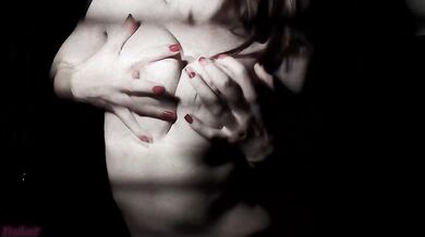 Small horror film - My tits are alive and I must squeeze them
