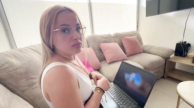 The computer technician, Fucks my huge ass hard size XL until he gives me his milk, KIRA BLONDE