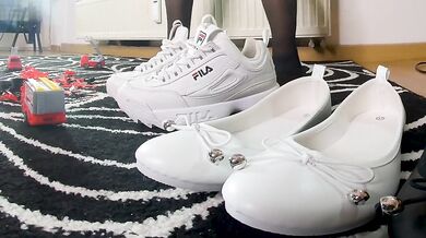 Kati toy car crush sneaker High Heels Ballerinas trampling trample giantess crushing stomping